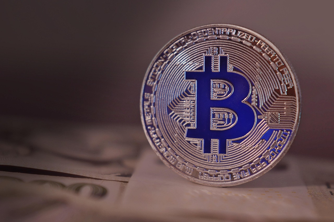 投资比特币和以太币哪个比较赚钱？Glassnode数据：BTC连续2年胜出