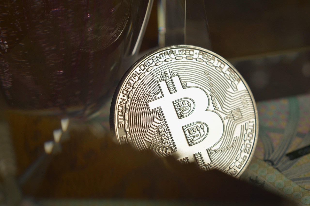 传Circle、BitGo等欲申请银行执照！稳定币发行商将成为加密货币银行？
